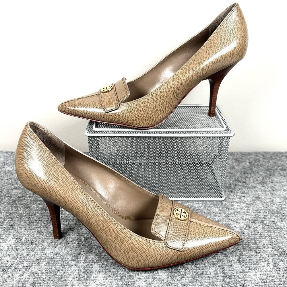 Tory Burch Taupe Leather Gold Logo Medallion Pointed Toe Pumps Women's 9.5